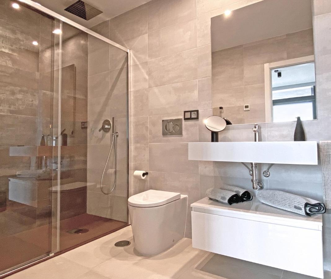 Luxury Apartment With Private Hot Tub By Poniente Beach Benidorm Exterior photo